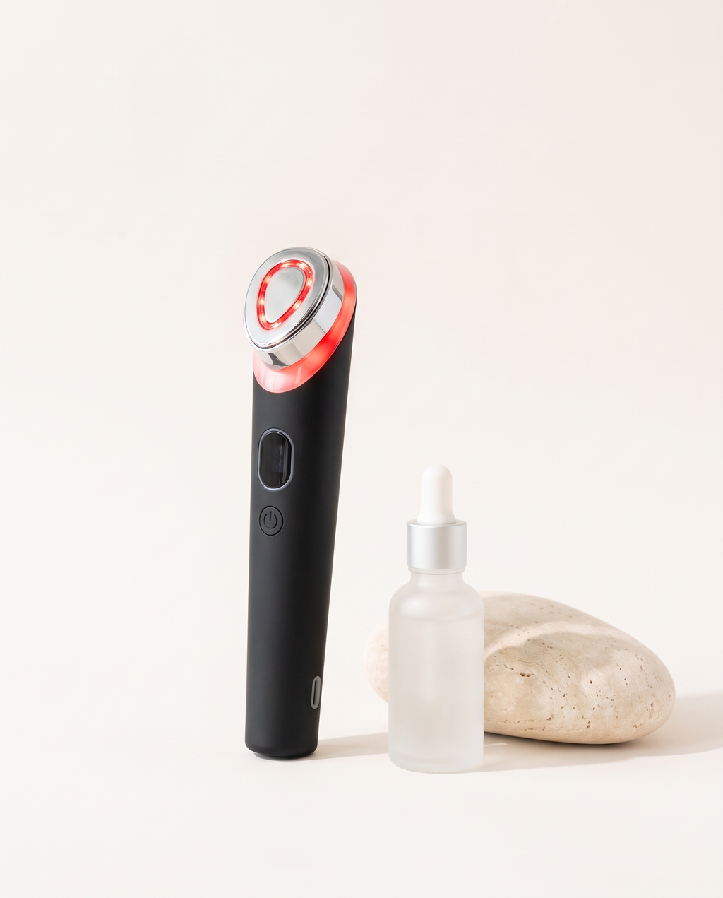 WELLURIA microcurrent device in onyx black